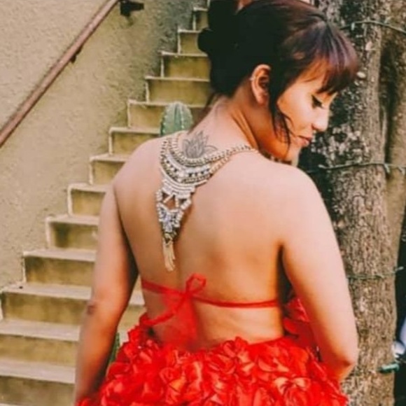 SCARLETT Indian Lehenga Inspired Wedding Gown Set - Picture 4 of 6